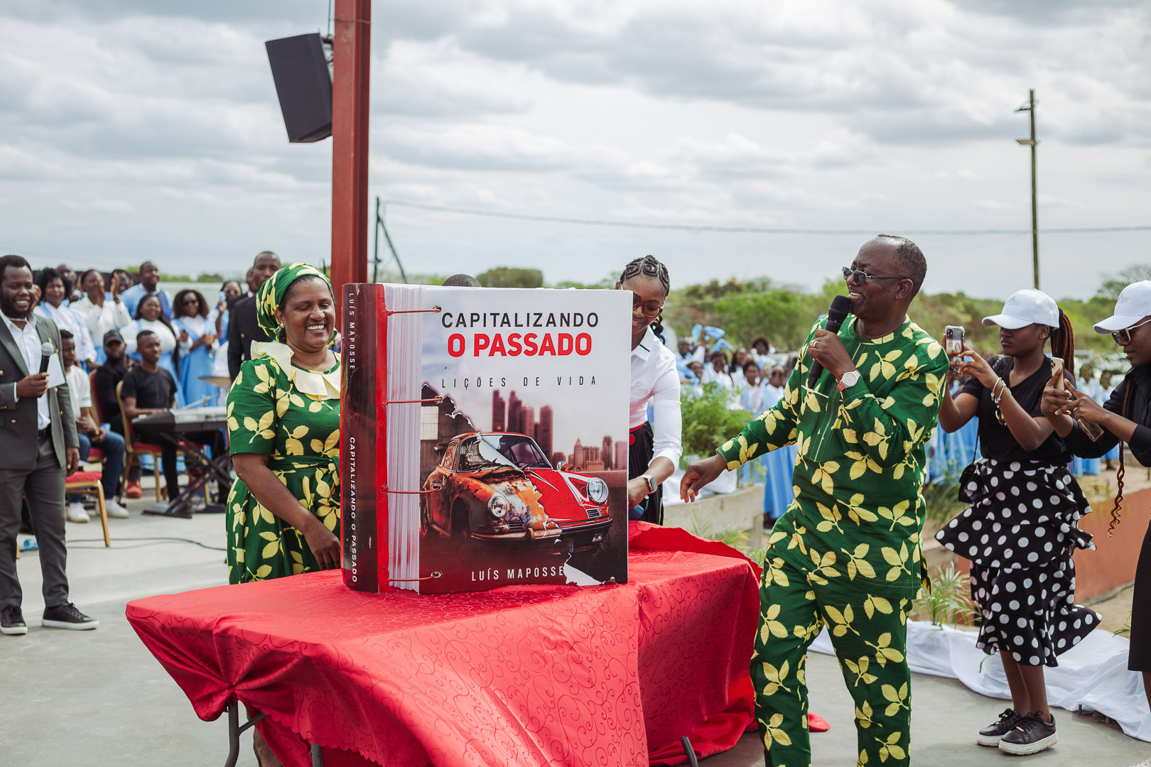 Lançamento do livro Capitalizando o Passado